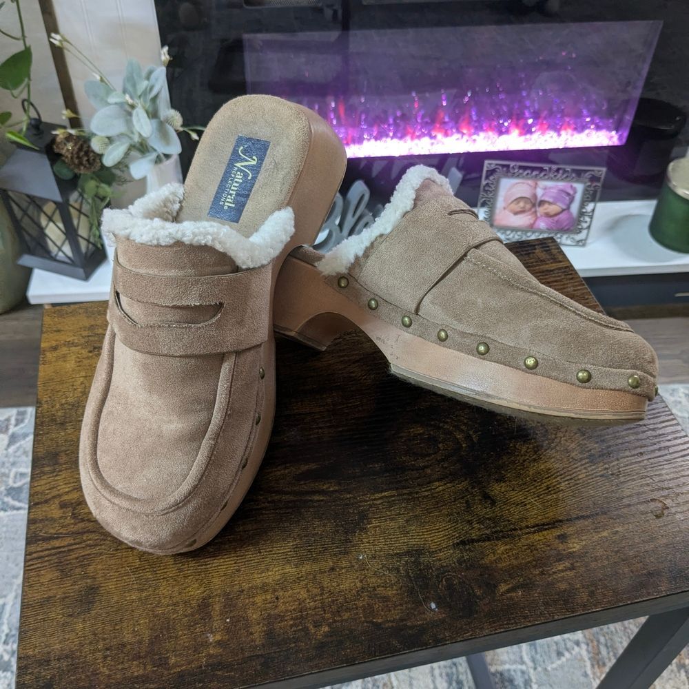 Women's Faux Tan Suede Mules, Platform Clogs Natural Reflections with Sherpa, 8